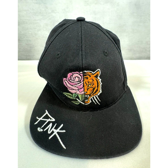 Pink 2019 Beautiful Trauma World Tour Black Hat‎ Rose & Tiger Camo - Picture 1 of 5